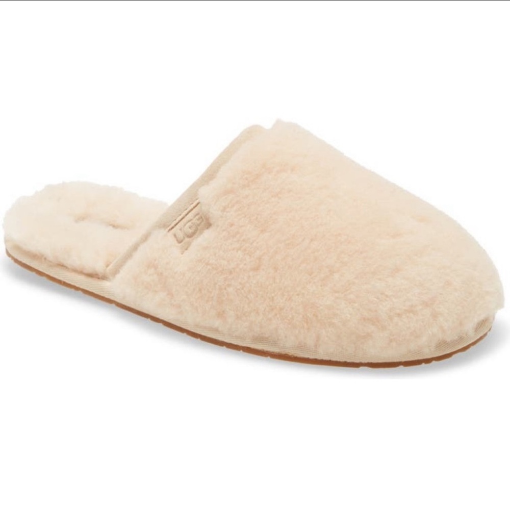 UGG fluffette slippers size 8 NWT
